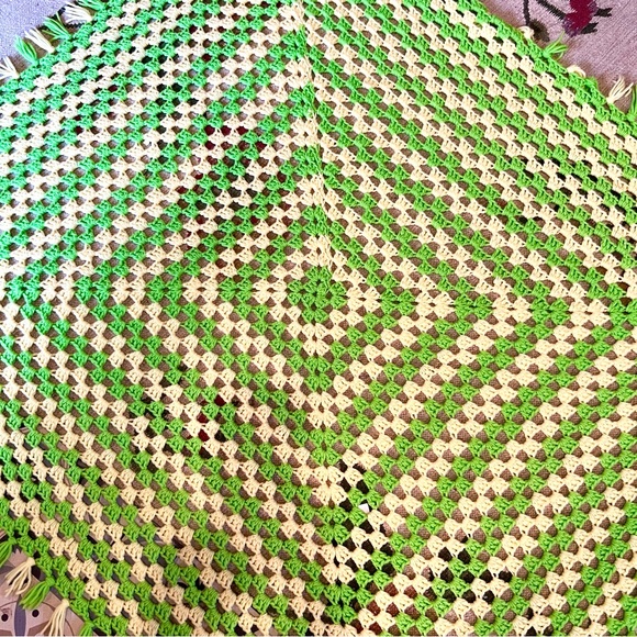 Vintage Sherbet Lemon Lime Handmade Crochet Afghan Throw Blanket 💛💚 - Picture 4 of 4